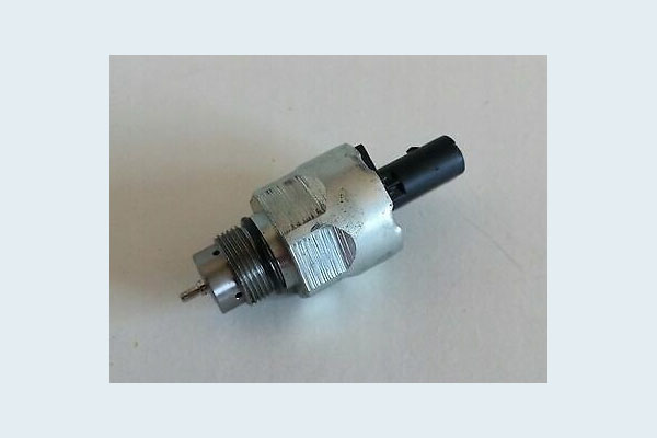 Редукционный клапан 03L130764A